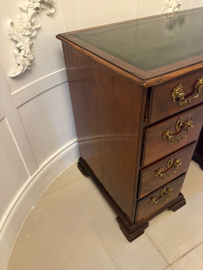 Antique George III Quality Mahogany Kneehole Desk